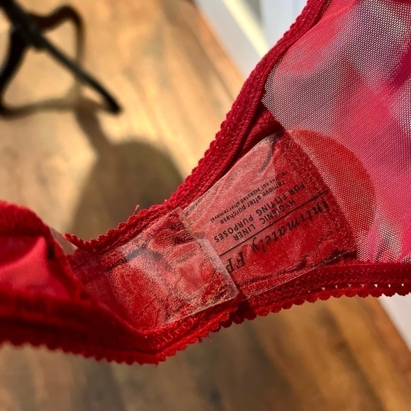 FREE PEOPLE Intimately red floral bodysuit. Size M - Picture 8 of 8